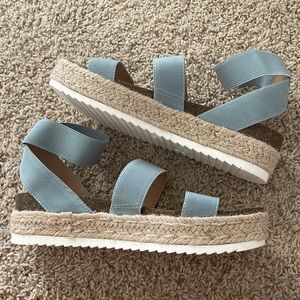 platform sandals